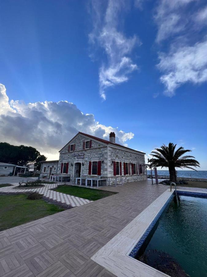 Lavantali Konak Otel Restoran Seferihisar Buitenkant foto