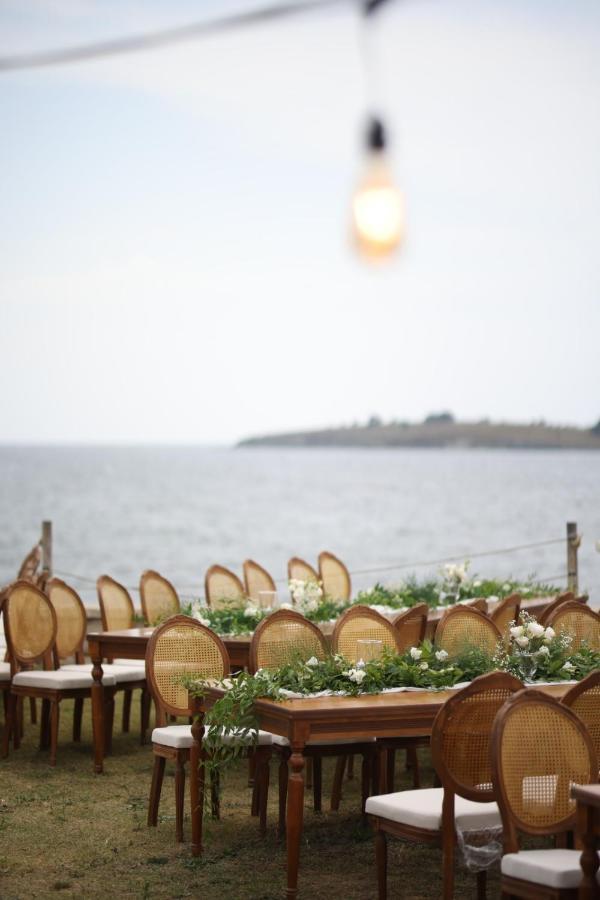 Lavantali Konak Otel Restoran Seferihisar Buitenkant foto